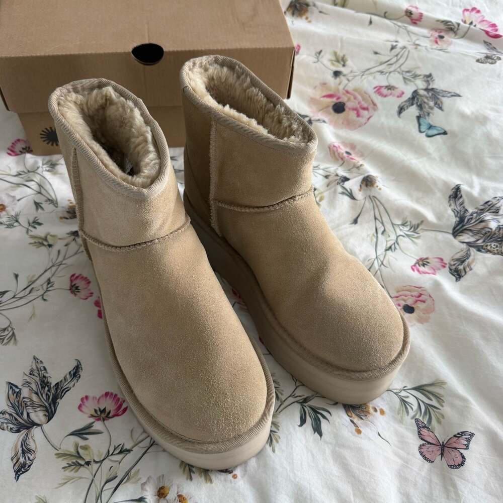 UGG Women's Classic Mini Platform Boots in Mustard Seed